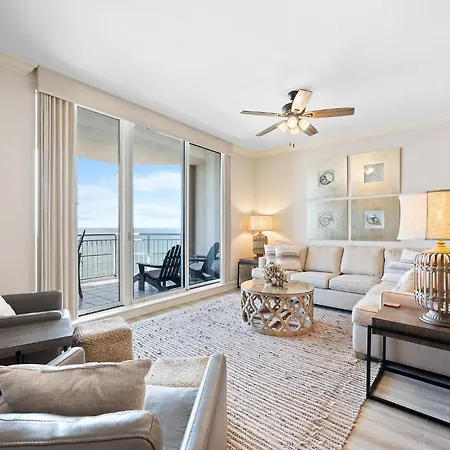 Villa Indigo East 802